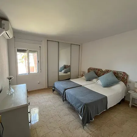 Lovely 2 Bedroom At 100 Meters From The Apartment Roquetas de Mar