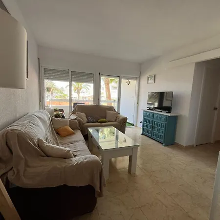 Lovely 2 Bedroom At 100 Meters From The *